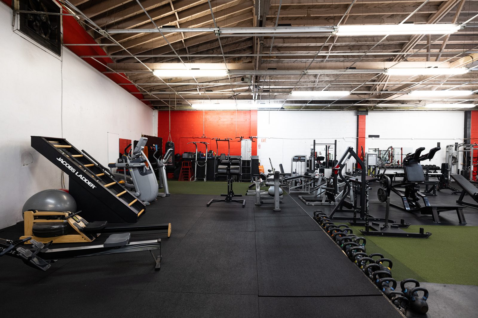 Jacob's Ladder, StairMaster and conditioning equipment