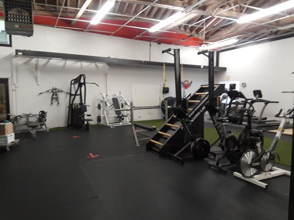 Polo's Gym Facility